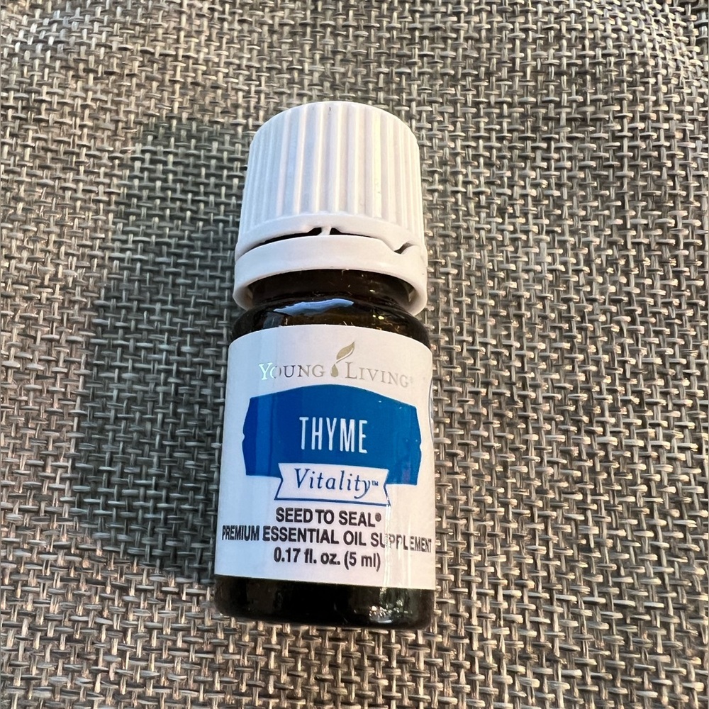 NEW Young Living Thyme essential oil 5 ml